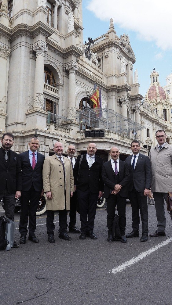 Valensiya ve İzmir kardeşlik yolunda