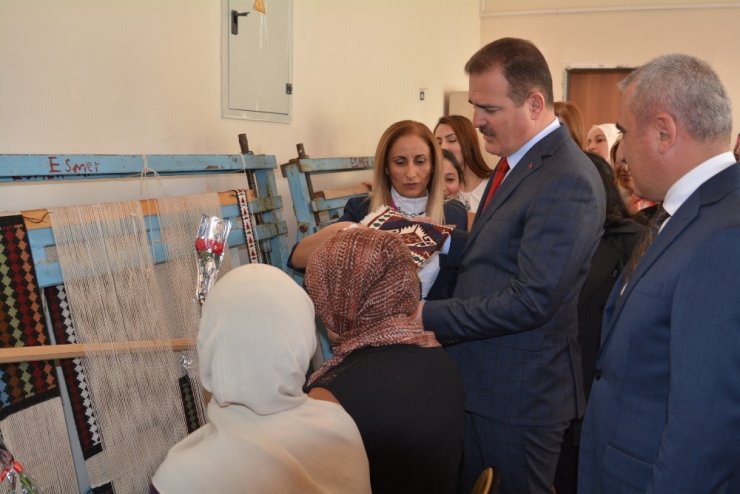 Vali Akbıyık: “2 bin kişiyi istihdam etmeyi hedefliyoruz”