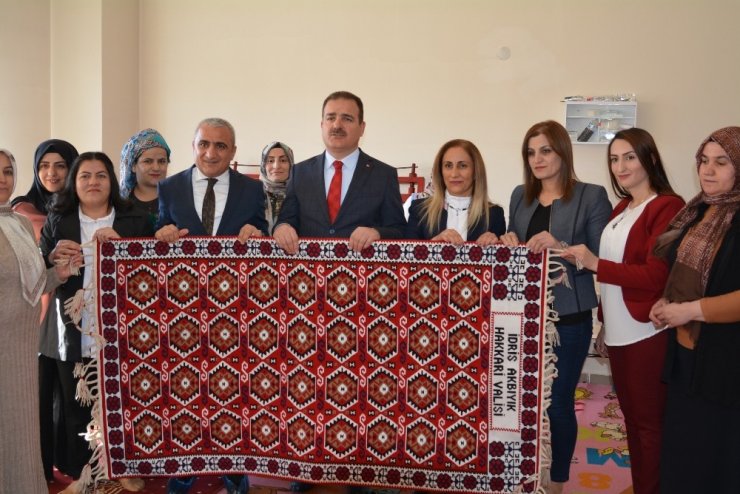 Vali Akbıyık: “2 bin kişiyi istihdam etmeyi hedefliyoruz”