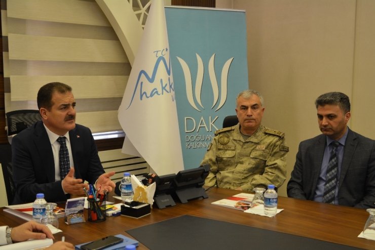 Hakkari’de maden bölgeleri masaya yatırıldı