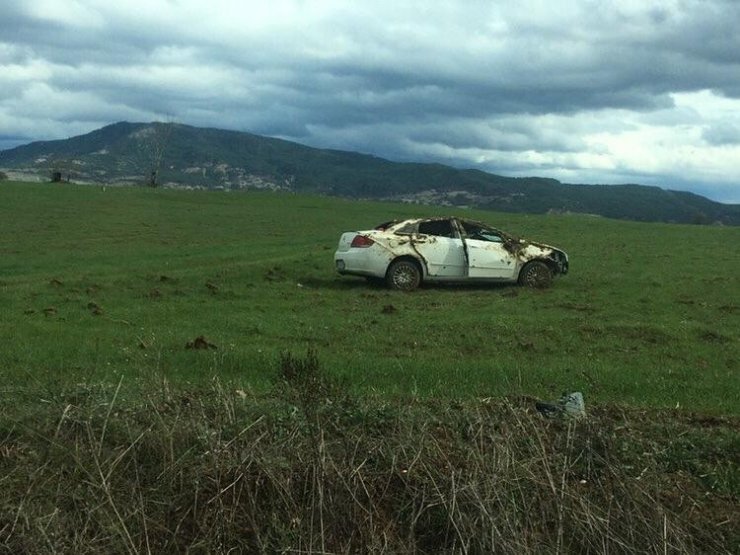 Otomobil kontrolden çıkarak tarlaya uçtu: 1 yaralı