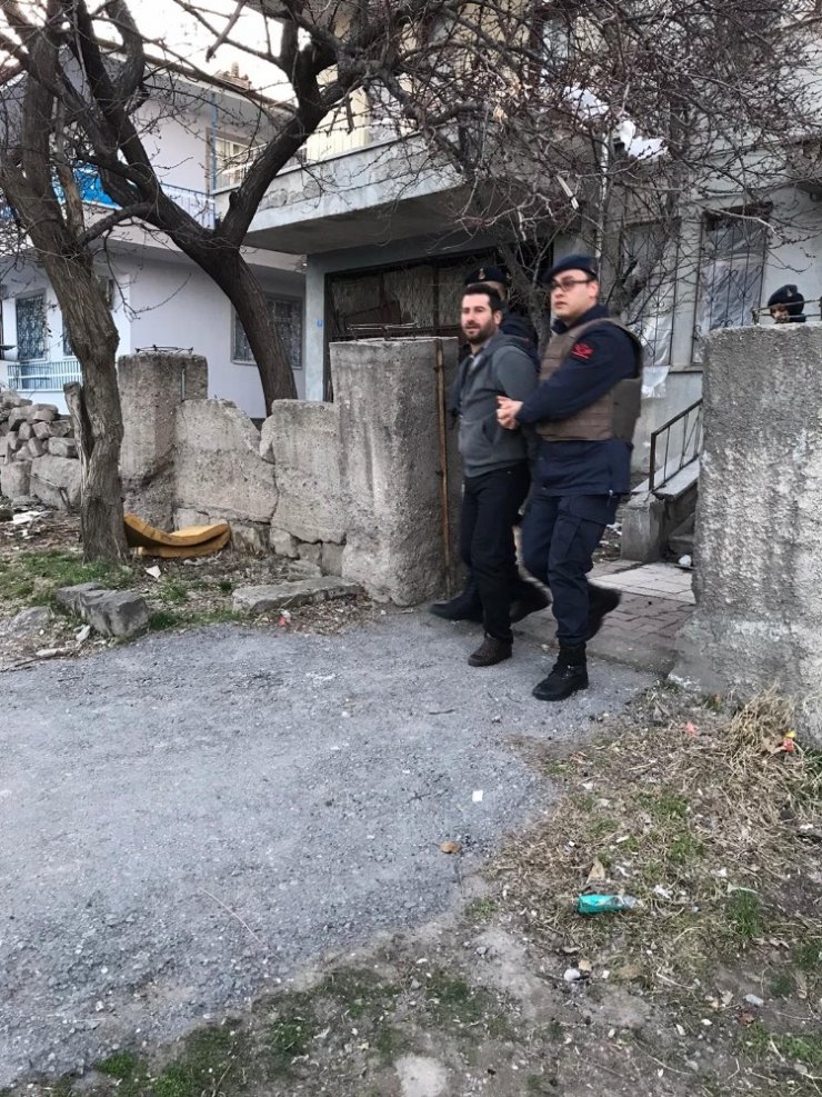 Kayseri’de HTS terör örgütü operasyonu: 5 gözaltı