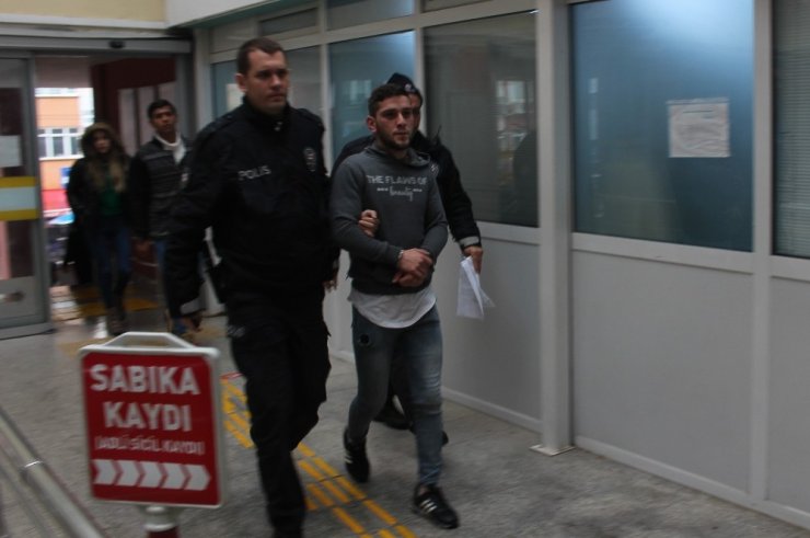 Aranan suçluyu gece bekçilerinin şüphesi ele verdi