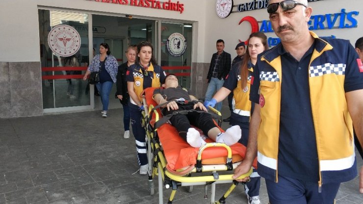 Lise öğrencisi okul çıkışı silahlı saldırıda kazara vuruldu
