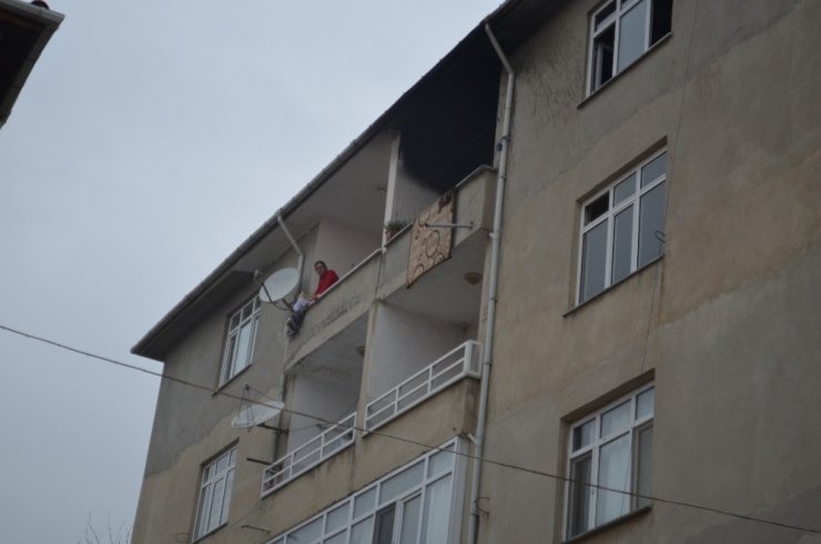 “Yangında mahsur kalanlar var” ihbarı tüm ekipleri alarma geçirdi