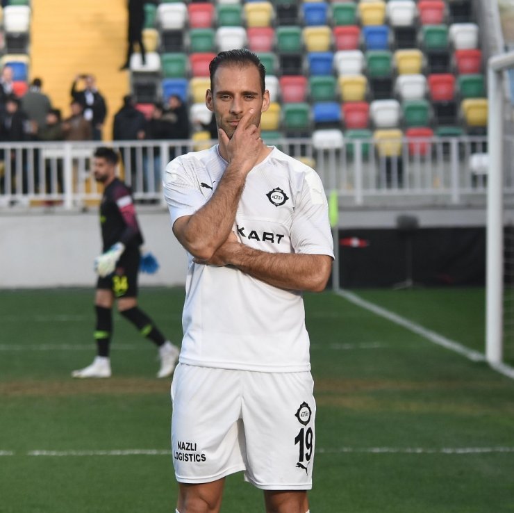 TFF 1. Lig: Altay: 2 - Hatayspor: 1