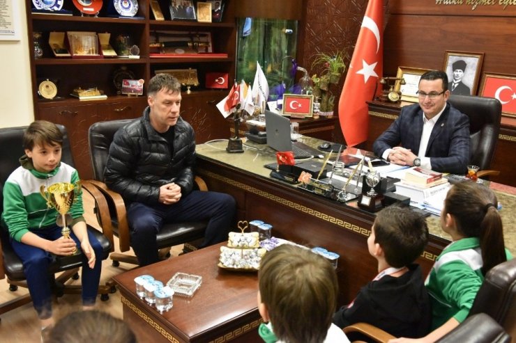 Başkan Kanar: "Sporda da marka olacağız"