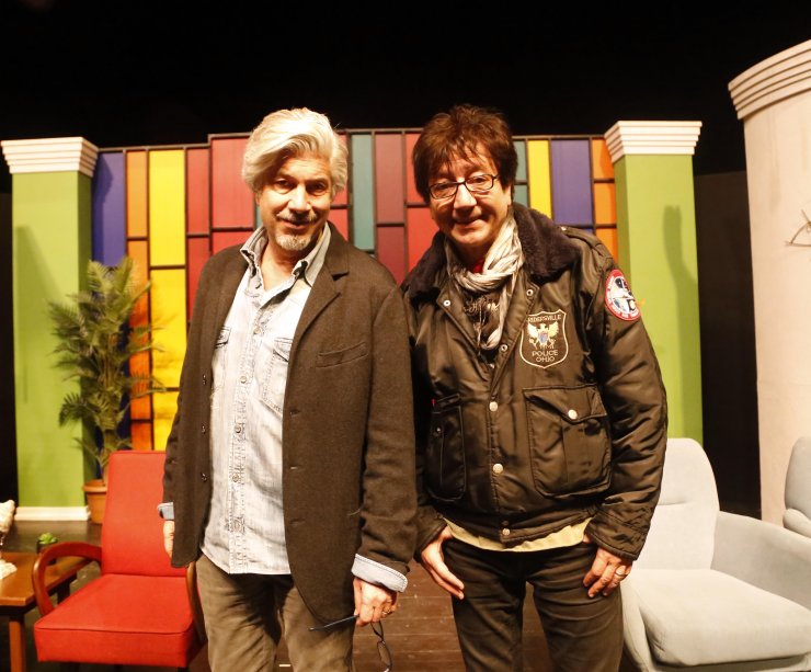 Anne karnında çıktıkları tiyatro sahnesinde 30. yıl heyecanı