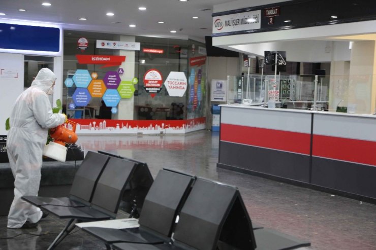 ATO hizmet binası korona virüse karşı dezenfekte edildi