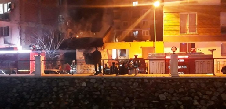 Aydın’da metruk binada yangın