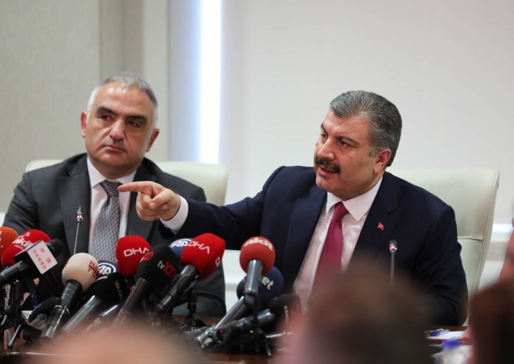 Üç bakan, Koronavirüs Bilim Kurulu Toplantısı'nın ardından açıklama yaptı