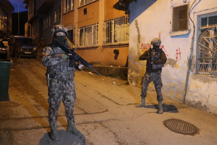 GÜNCELLEME - Bursa'da 300 polisin katılımıyla uyuşturucu operasyonu: 12 gözaltı