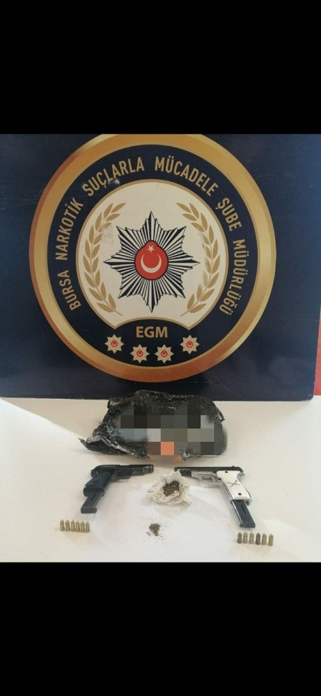 Bursa’da şafak operasyonunda 12 gözaltı
