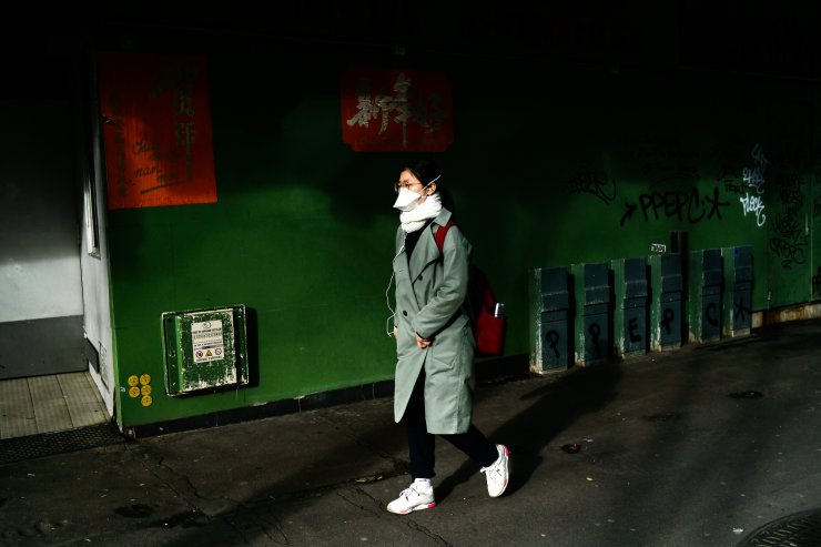 Fransa'da yeni tip koronavirüs nedeniyle ölenlerin sayısı 48'e yükseldi