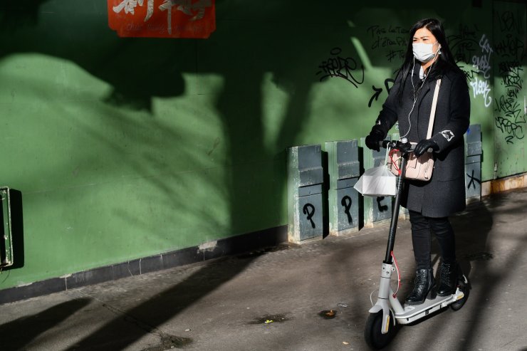 Fransa'da yeni tip koronavirüs nedeniyle ölenlerin sayısı 48'e yükseldi