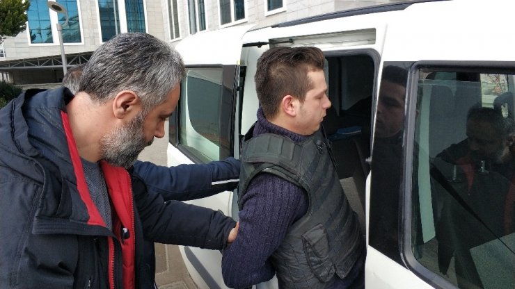 MHP İlçe Başkanı Demirci’nin eşini oğlunun düğününde öldüren sanığa 25 yıl hapis