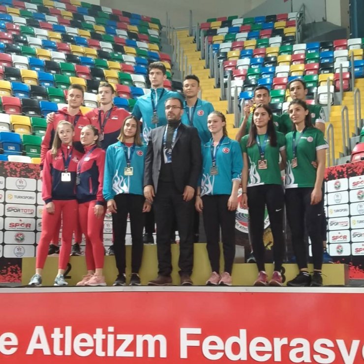 Bilecikli milli atletten altın madalya