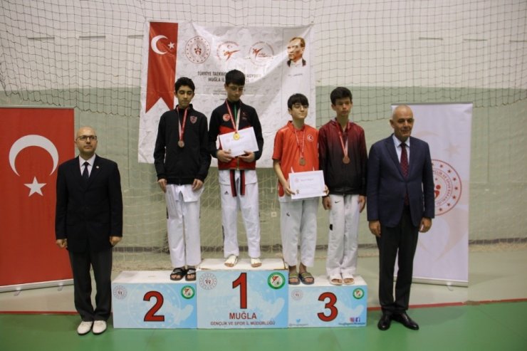 Muğla’da Liselerarası Türkiye Taekwondo Grup Müsabakaları yapıldı