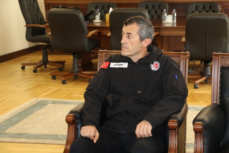 Bakan Pakdemirli, 4. Ulusal Antarktika Bilim Seferi’ne katılan mühendisi kabul etti