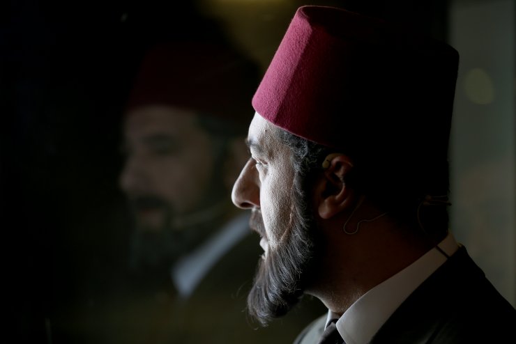 Devlet Tiyatroları, İstiklal Şairi'ni 'Mehmet Akif' oyunuyla andı