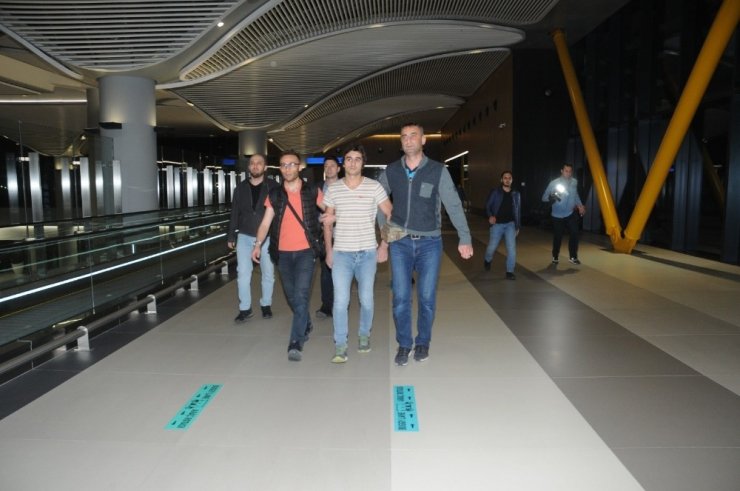 Türk Kaptanın katili yurda getirildi