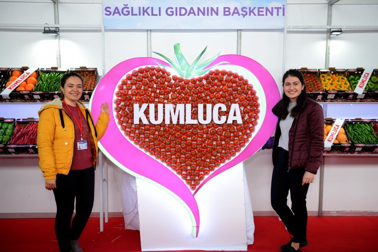 Kumluca'da Domates Yetiştiriciliği ve Teknolojileri Fuarı açıldı