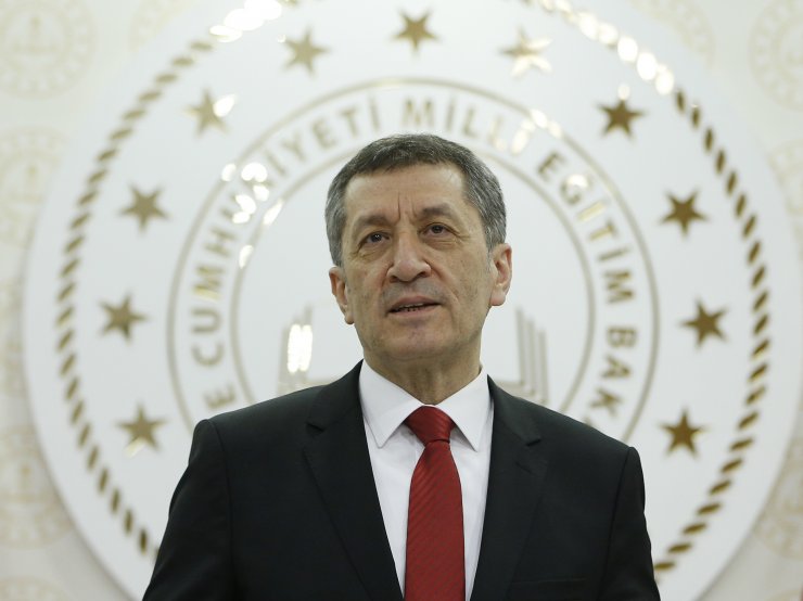 Milli Eğitim Bakanı Selçuk, eğitimde koronavirüs tedbirlerinin detaylarını açıkladı: (2)