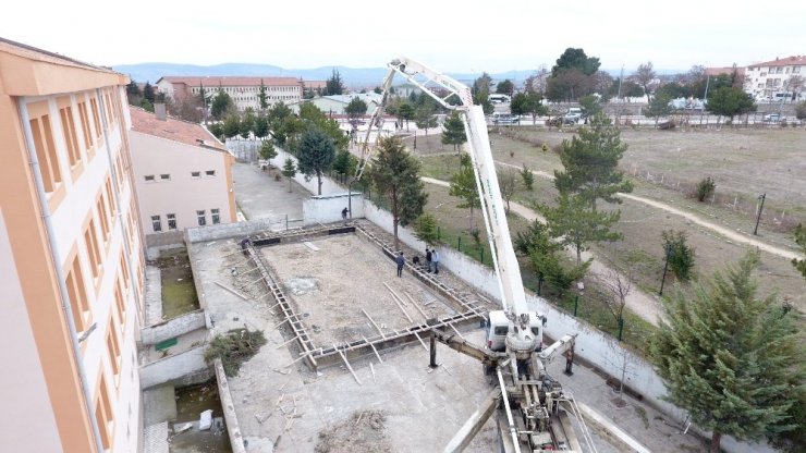 Suluova’ya basketbol sahası