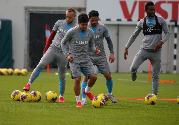 Trabzonspor, Medipol Başakşehir maçı hazırlıklarına ara vermeden başladı