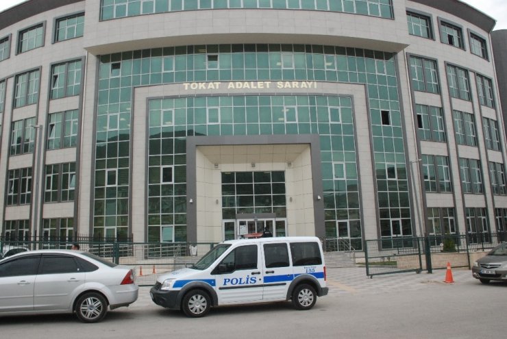 Hırsızlık şüphelisinin ölümüne neden olan ev sahibi adliyede