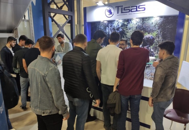 Savunma sanayinde kariyer yapmak isteyen öğrencilere var olan fırsatları anlattı