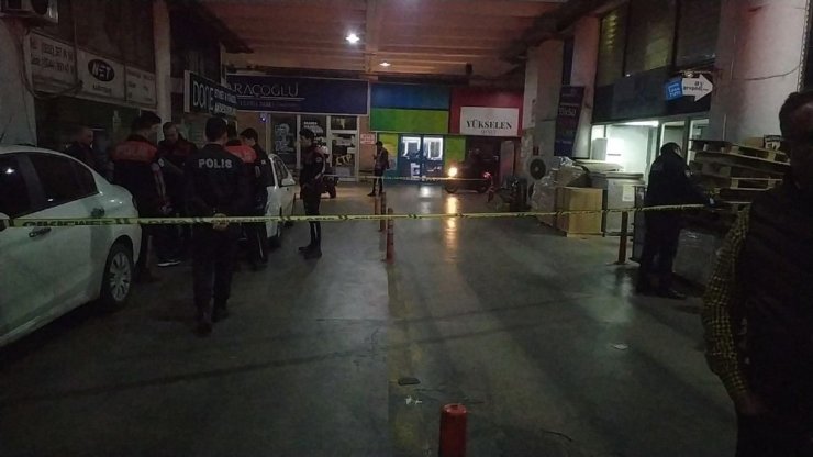 Zeytinburnu’nda silahlı saldırı: 1 yaralı