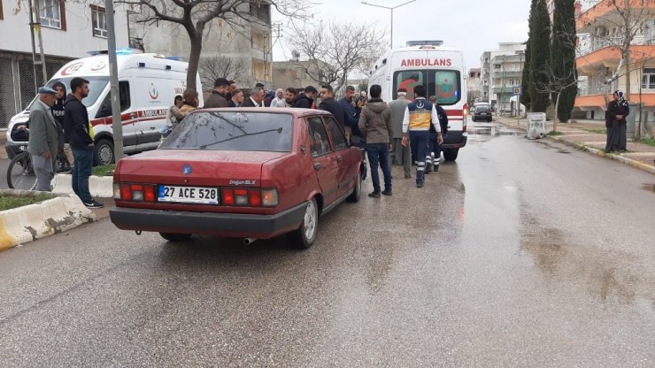 Otomobil yayaya çarptı: 1 yaralı