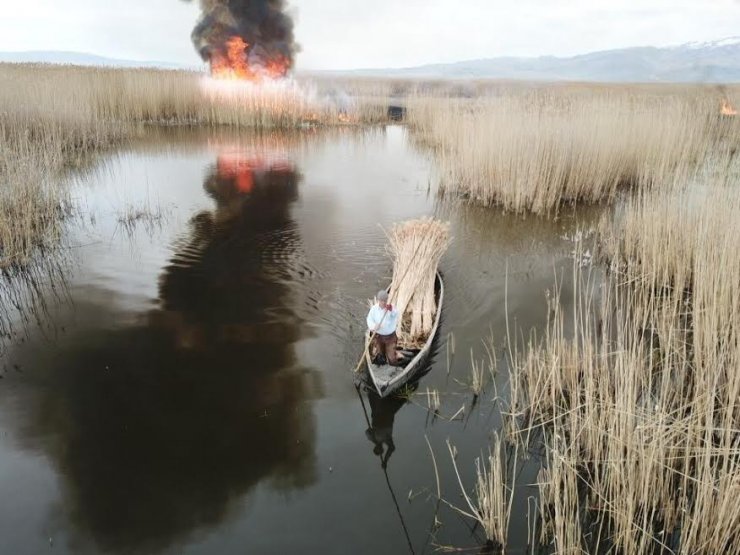 Eber Gölü’nü ateşe veren şüpheli drone sayesinde yakalandı