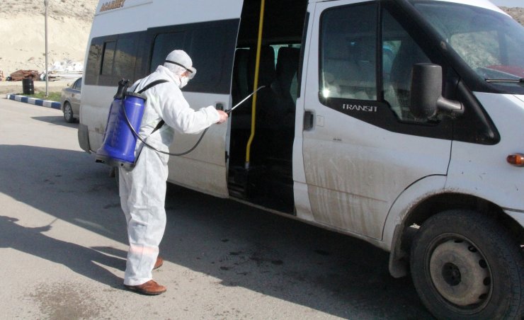 Beypazarı'nda okul servisleri ve toplu taşım araçları ilaçlandı