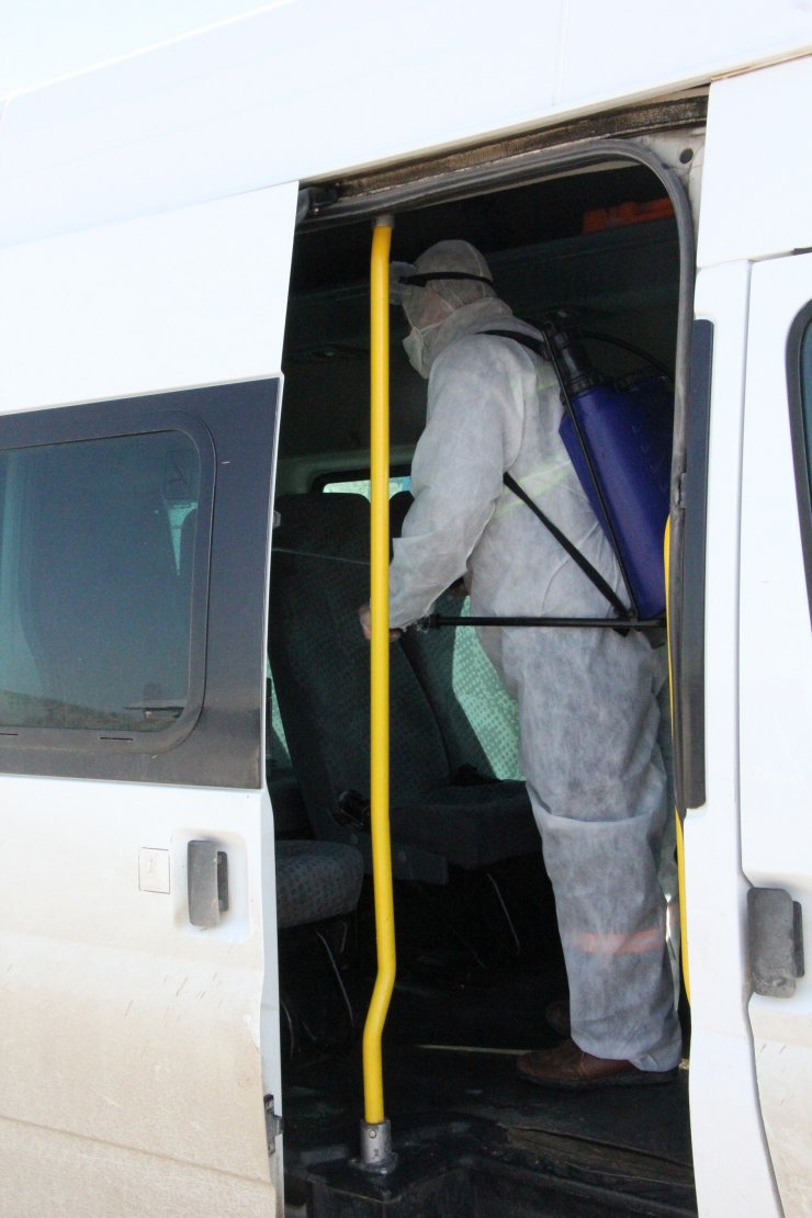 Beypazarı'nda okul servisleri ve toplu taşım araçları ilaçlandı