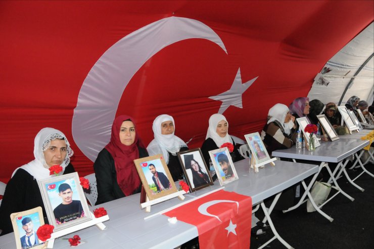 Diyarbakır annelerinin evlat nöbeti sürüyor
