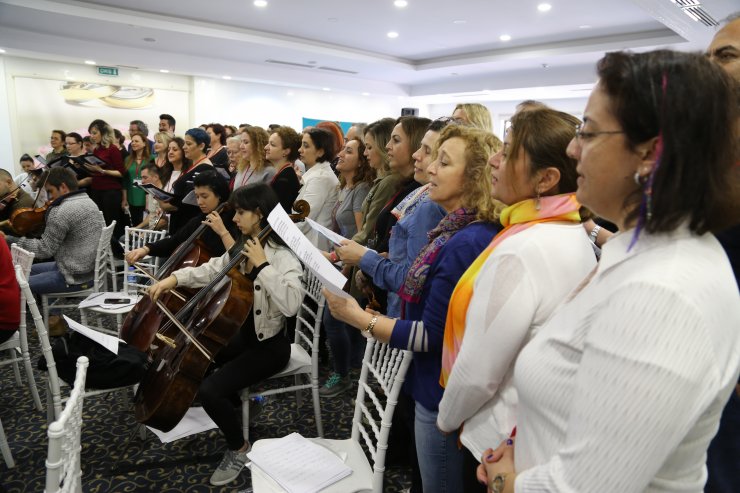 Doktorlardan ihtiyaç sahibi çocuklara "gönülden" dokunuş