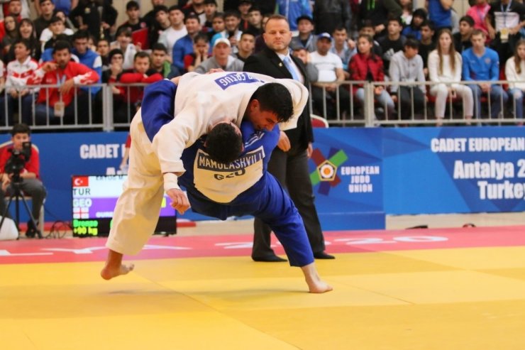 Korona virüs spor dünyasını vurdu!
