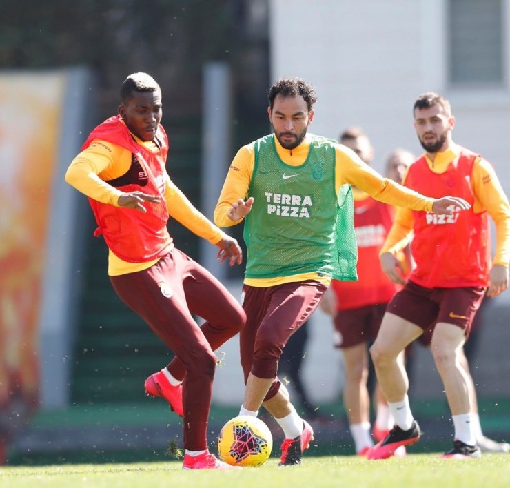 Galatasaray’da Onyekuru sevinci, takımla çalıştı