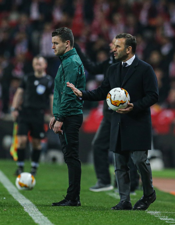 Futbol: UEFA Avrupa Ligi