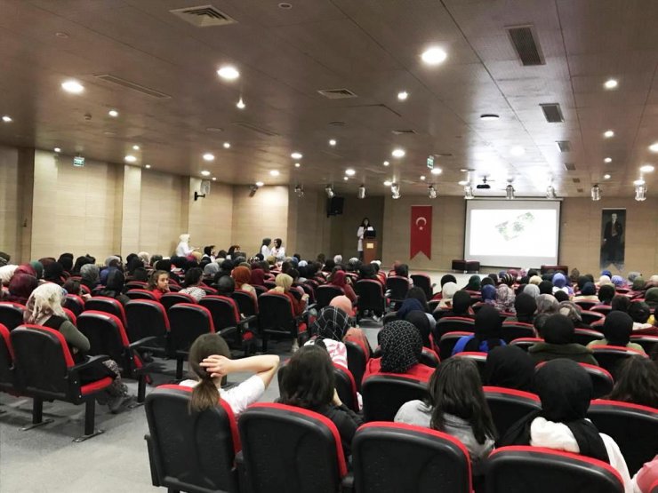 Okullarda koronavirüs bilgilendirmesi yapıldı