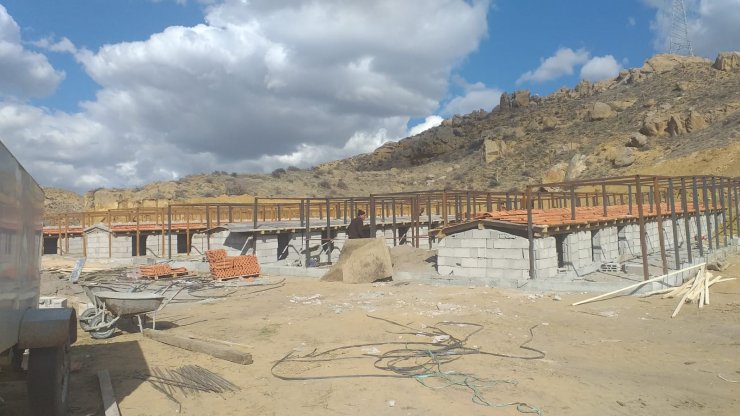 Şereflikoçhisar'da belediyenin hayvan barınağı yapımında sona gelindi