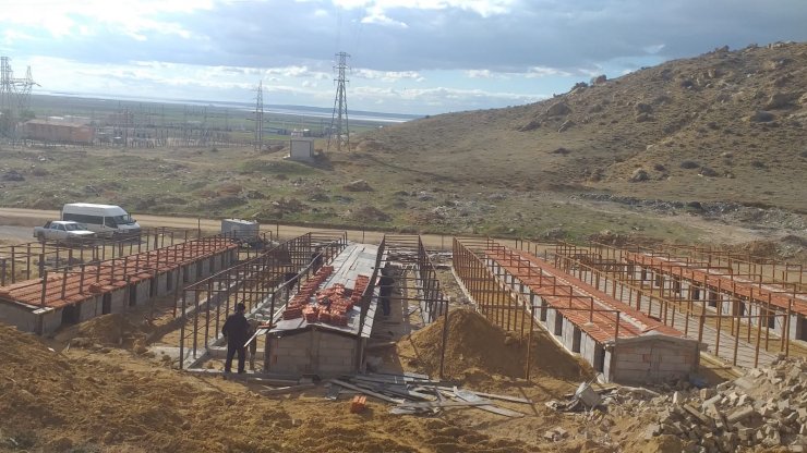 Şereflikoçhisar'da belediyenin hayvan barınağı yapımında sona gelindi