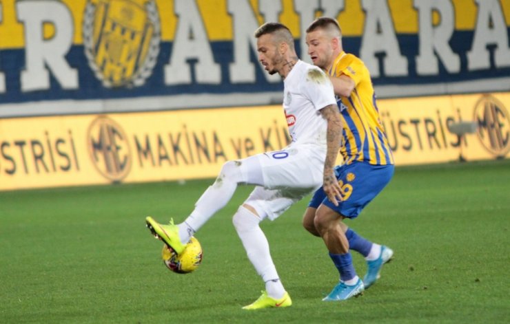 Süper Lig: MKE Ankaragücü: 2 - Çaykur Rizespor: 1 (Maç Sonucu)