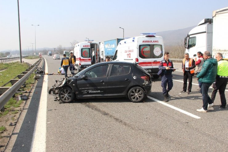 Kazazede anne bebeğinden ayrılmadı
