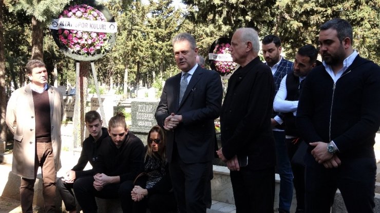 Altay, Esin Özgener’i andı