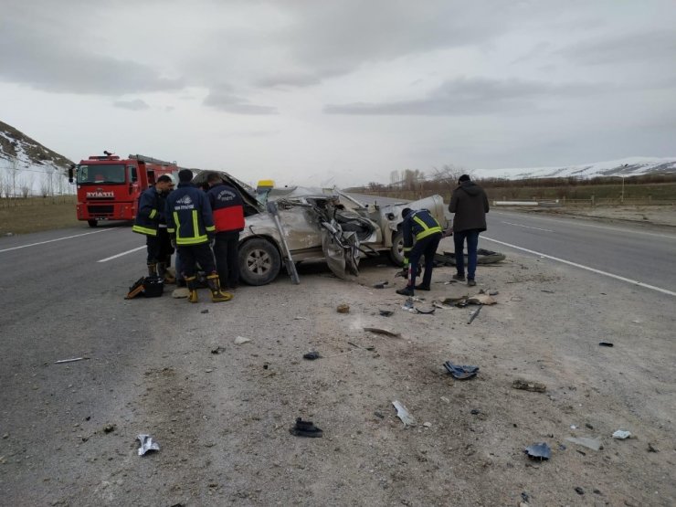 Gürpınar’da trafik kazası; 1 yaralı