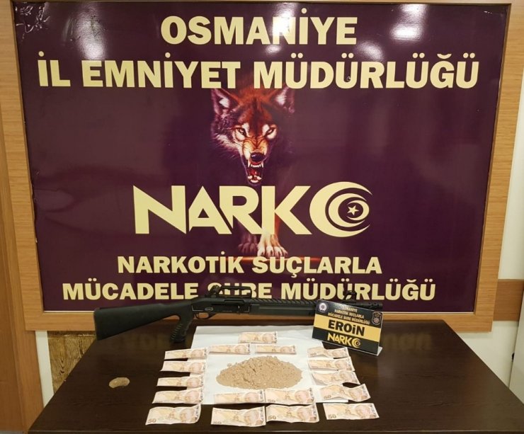 Osmaniye’de uyuşturucu operasyonunda 4 gözaltı