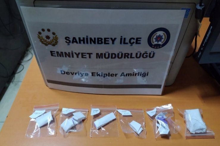 Gaziantep’te asayiş uygulamasında 43 kilo uyuşturucu yakalandı